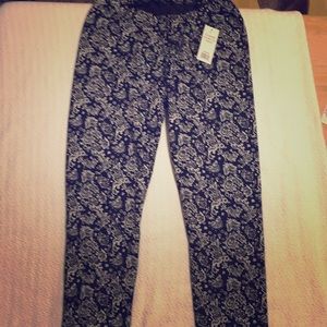 Fleece lined leggings.